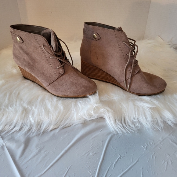 Women Dr Scholls Wedge Boots Size 7 - Picture 1 of 5
